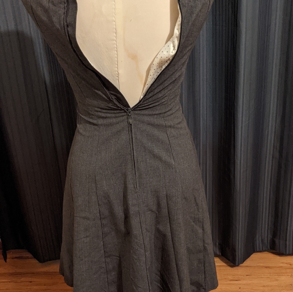 Dress - Picture 4 of 5